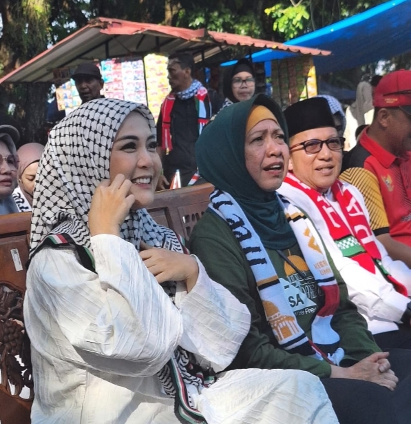 Istri Wagub Sumbar Dianita Maulin Vasko, Bacakan Puisi untuk Gaza 