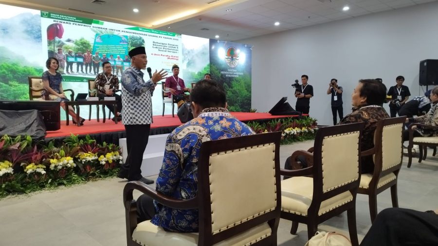 Jadi Narsum di KLHK, Gubernur Mahyeldi Ceritakan Hutan Nagari yang Disulap Jadi Objek Wisata Nyarai