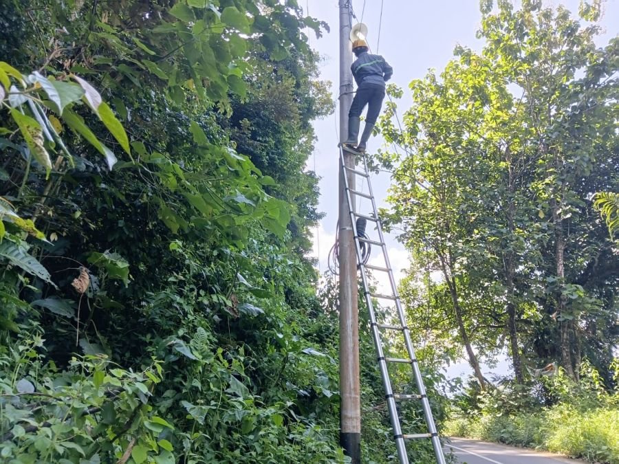 Jaga Agar Tetap Stabil, PLN Icon Plus Lakukan Pemeliharaan Jaringan Fiber Optik di Tanjung Sani