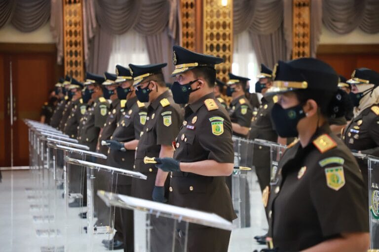 Jaksa Agung Lantik 35 Pejabat Eselon I dan II