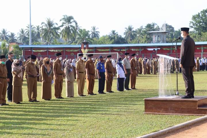 Jelang Ramadhan, Bupati Benny Dwifa Gelar Apel Gabungan ASN Pemkab Sijunjung