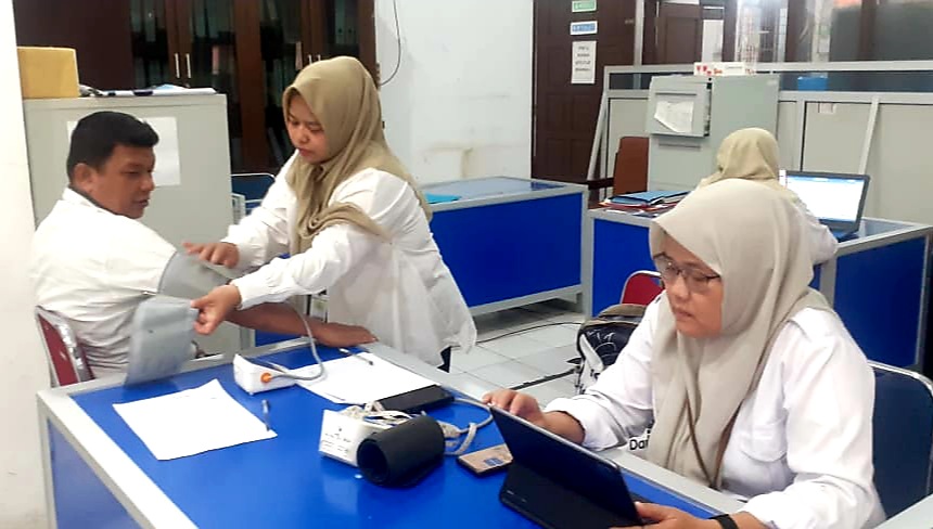 Jemput Bola ke Nagari, Puskesmas Lubuk Sikaping Targetkan 13.908 Warga Ikuti CKG dan Skrining PTM