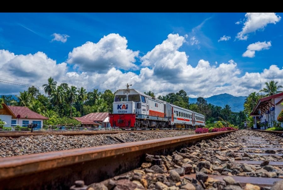 KA Lembah Anai Laris Manis, Okupansi Tembus 120 Persen Saat Libur Paskah
