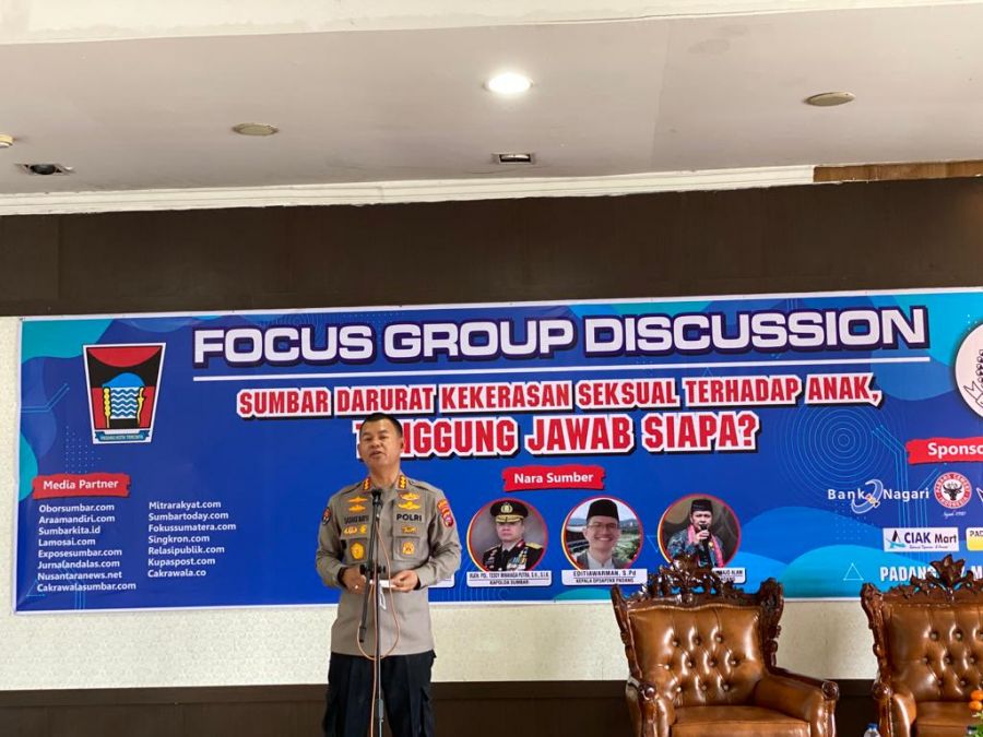 Kabid humas Polda Sumbar Hadiri FGD Bersama Jaringan Pemred Online Bahas Kekerasan Seksual pada Anak