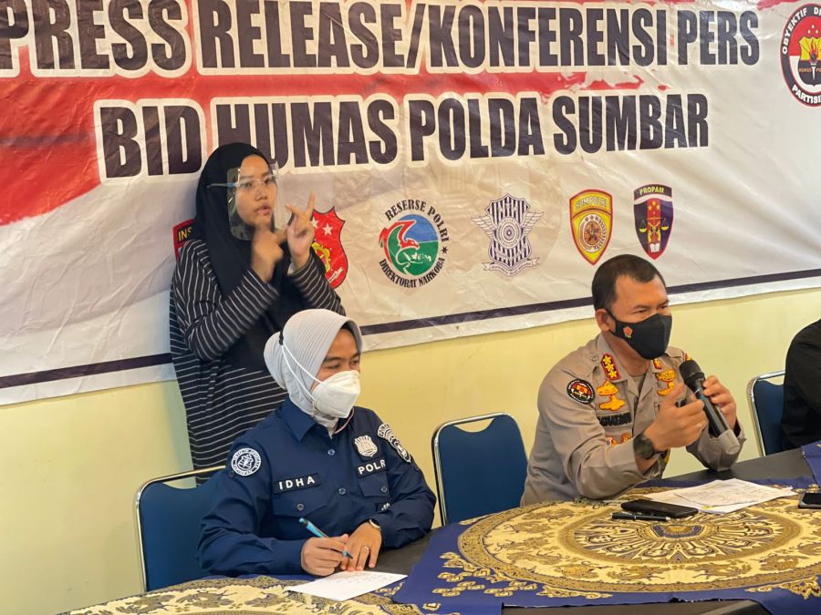 Kabid Humas Polda Sumbar: Masyarakat Bepergian Tidak Mau Vaksin Bisa Kena Pidana Ringan