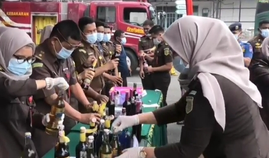 Kajari Padang Himbau Awasi Generasi Masa Depan Demi Menuju Indonesia Emas 