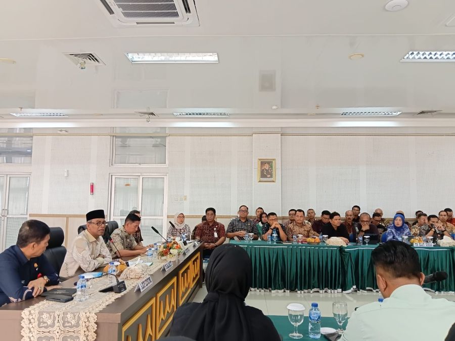 Kajati Sumbar Tegaskan Kajari Tidak Ada Main Proyek 