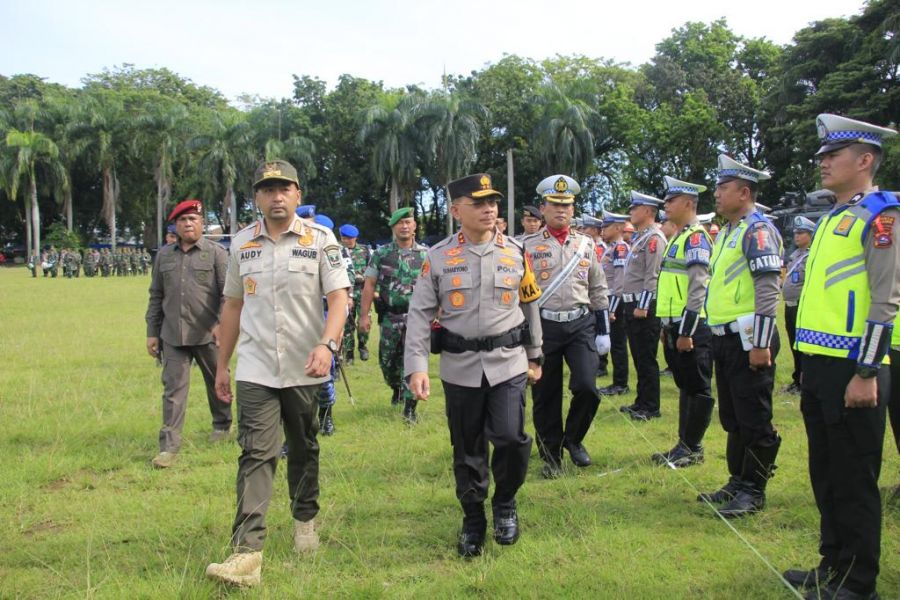 Kapolda dan Wagub Sumbar Pimpin Apel Gelar Pasukan Operasi Singgalang 2023