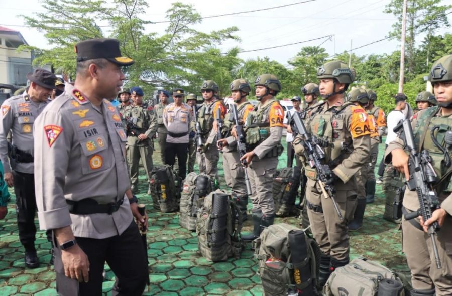 Kapolda Papua Barat Cek Kesiapan Personel & Peralatan dalam Misi Kemanusiaan Operasi AB Moskona 2025