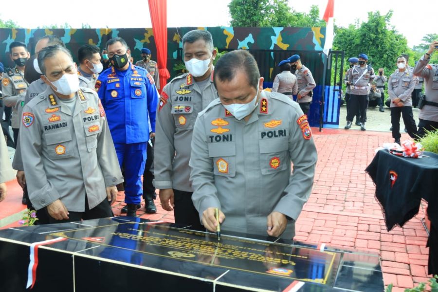 Kapolda Resmikan Lapangan Tembak dan Panahan di Mako Satbrimob Polda Sumbar 