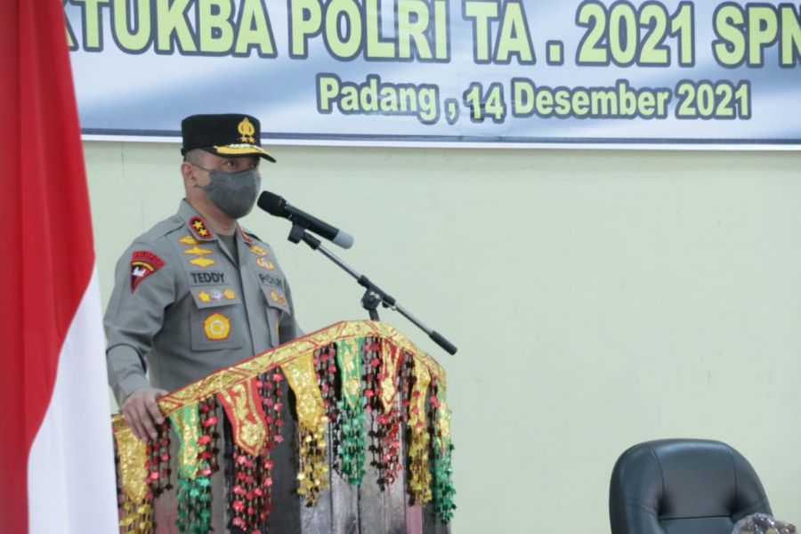 Kapolda Sumbar berikan Pembekalan Siswa Diktukba Polri dan Dikmaba TNI AD di SPN Polda Sumbar 