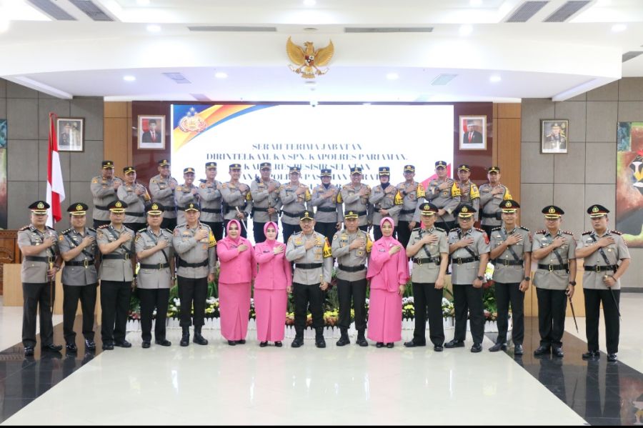 Kapolda Sumbar Pimpin Sertijab Dirintelkam, Ka SPN, Kapolres Pariaman, Pasbar dan Pessel