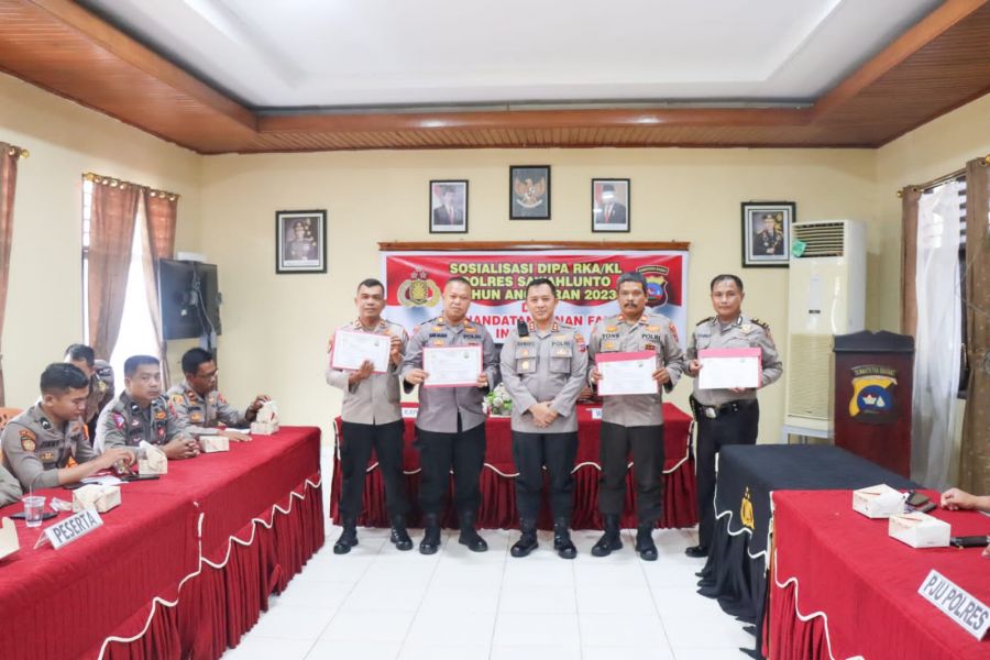 Kapolres Sawahlunto Pimpin Sosialisasi DIPA RKA-K/L TA 2023 & Penandatanganan Pakta Integritas