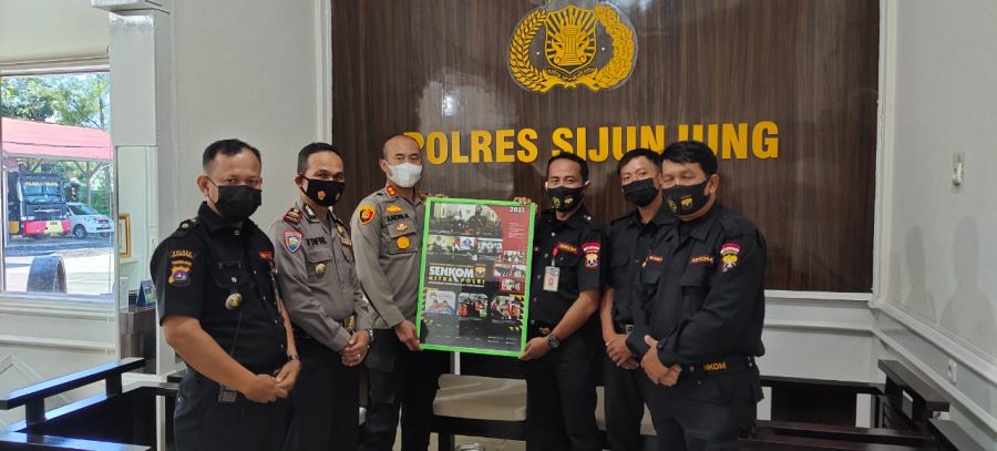 Kapolres Sijunjung Apresiasi Kegiatan Senkom Dalam Membantu Polri Wujudkan Kamtibmas Kondusif