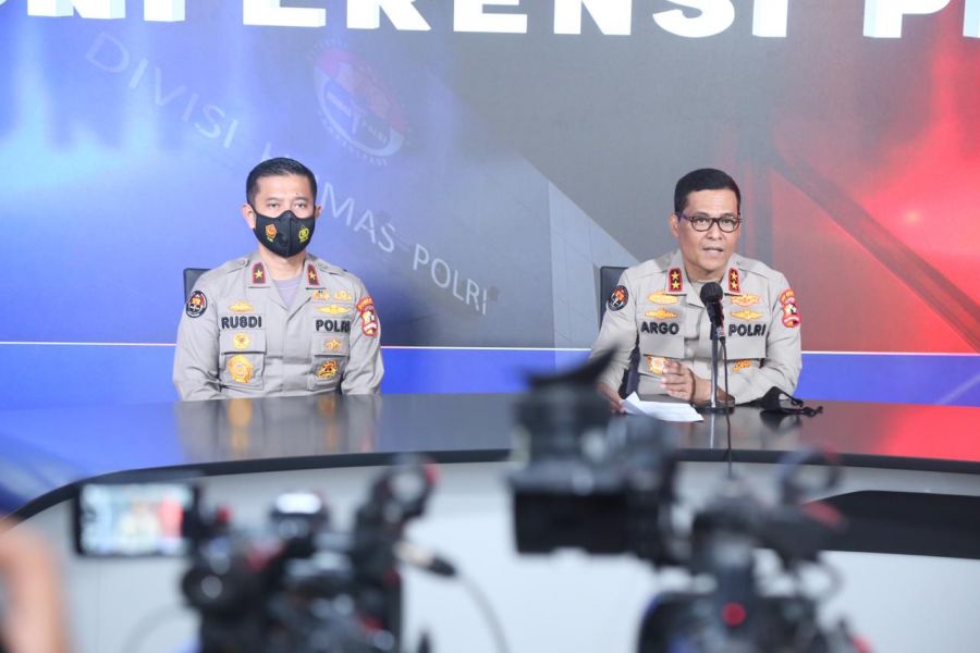 Kapolri Minta Masyarakat Tak Panik Pasca-Bom Bunuh Diri di Katedral