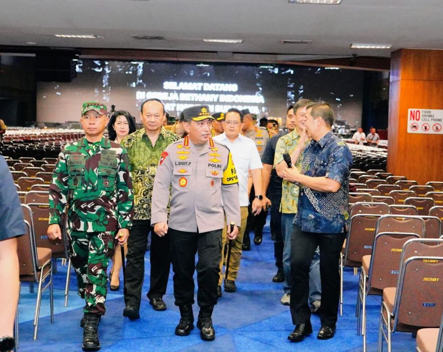 Kapolri Pastikan Pengamanan Gereja di Surabaya