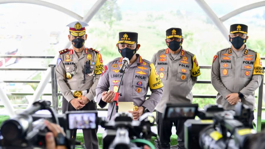 Kapolri Sosialisasikan One Way di Jalan Tol Akan Diperpanjang Hingga Esok Pagi 