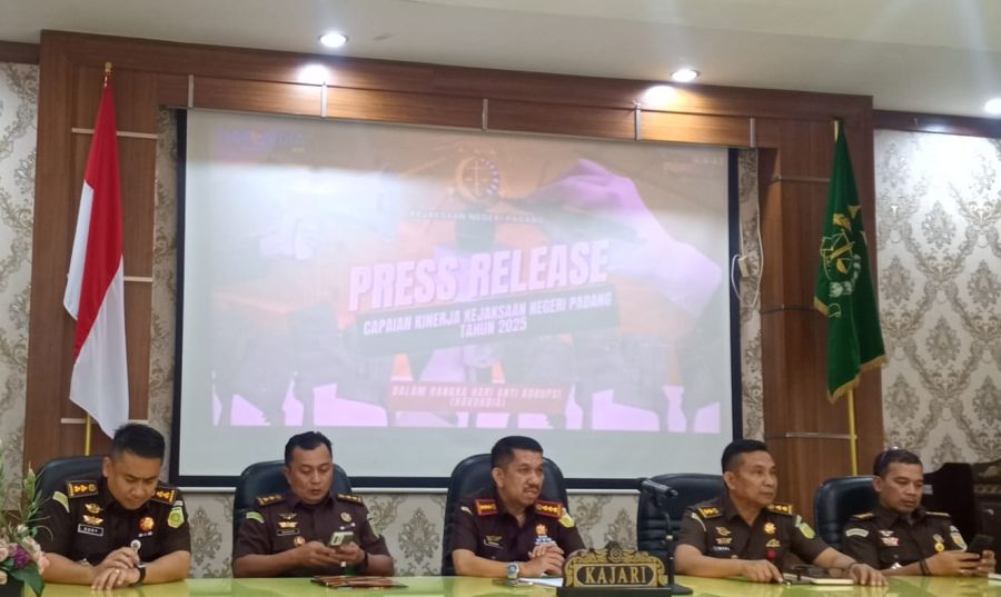 Kejari Padang Kantongi 56 Saksi