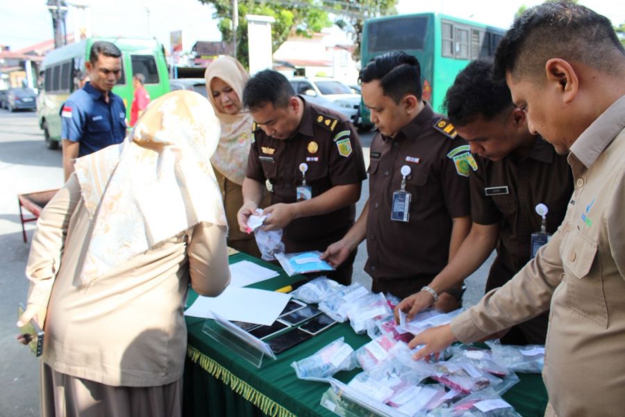 Kejari Padang Kembali Musnahkan Barang Bukti Narkotika, Total 27 Perkara Dimusnahkan