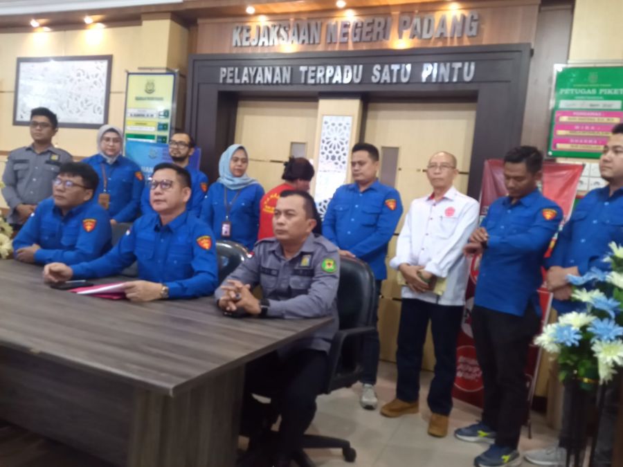 Kejari Padang Tetap Satu Tersangka Dugaan Korupsi Perbankan