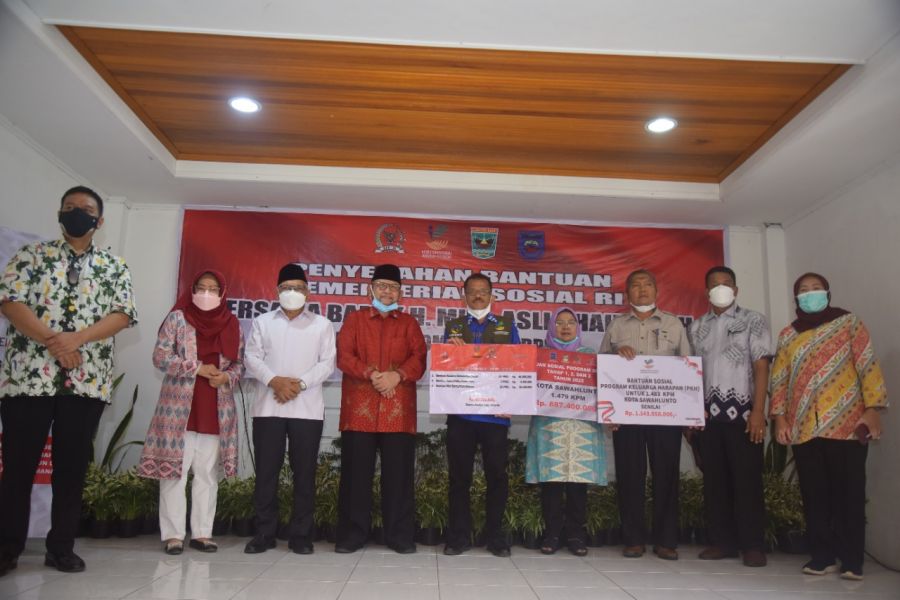 Kemensos Telah Salurkan Bansos, Total Dua Miliar Lebih Untuk Sawahlunto