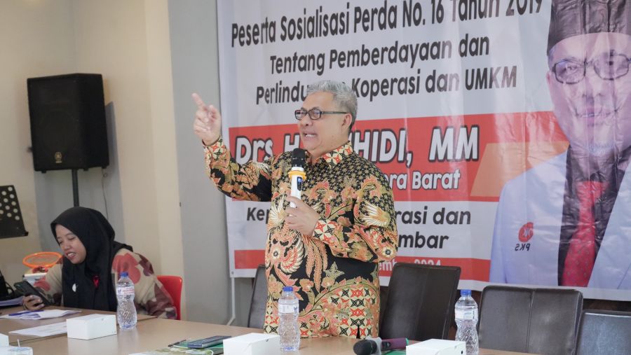 Ketua DPRD Sumbar, Muhidi Ajak Masyarakat Dirikan dan Kembangkan UMKM