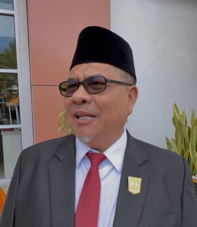 KETUA DPRD SUMBAR : PENTINGNYA MENYAMPAIKAN ASPIRASI DENGAN ETIKA DAN DIALOG