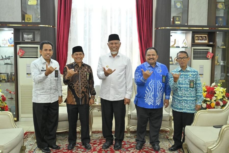 Ketua PTA Padang Berpamitan kepada Gubernur Mahyeldi Jelang Bertugas di Palembang