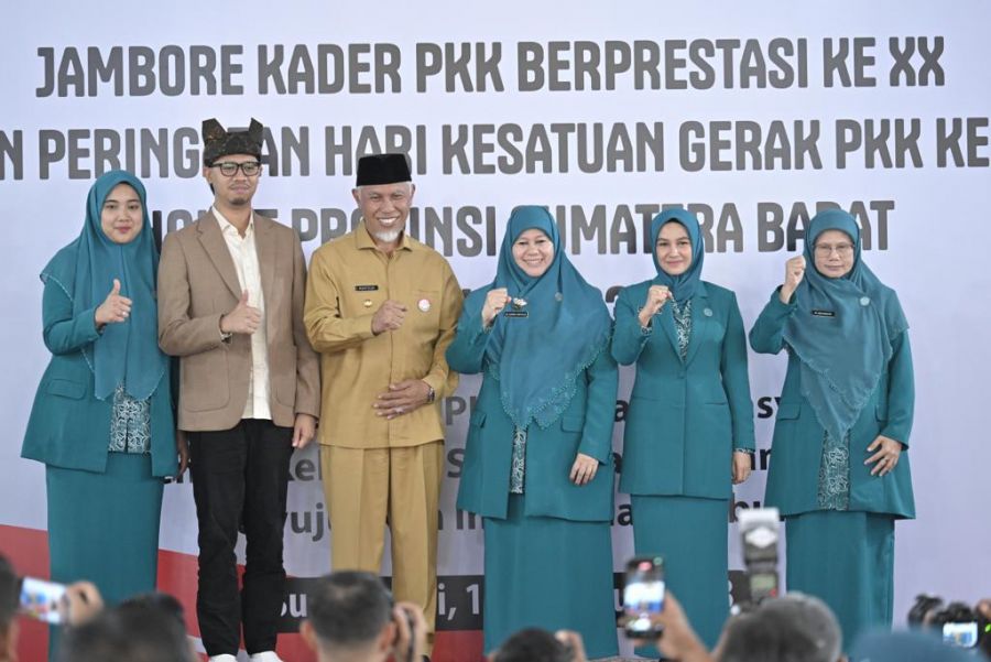 Ketua TP PKK Sumbar Harneli Mahyeldi Apresiasi Kerja Kader PKK se Sumatera Barat