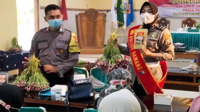 Bripka Sandi-Aipda Yuniar, Anggota Polri yang Berkontribusi untuk Pendidikan dan UMKM Indonesia