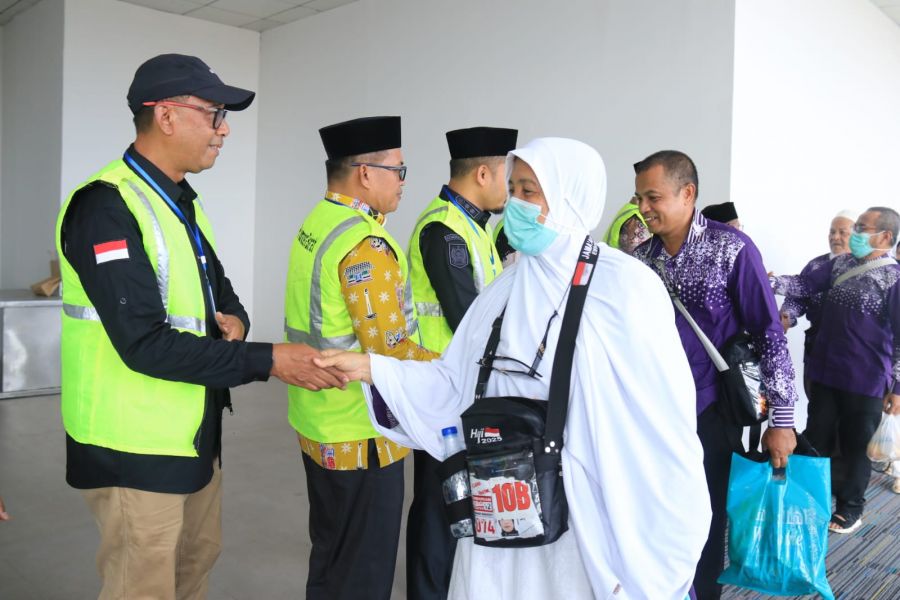 Kloter 12 Jamaah Haji asal Limapuluh Kota, Payakumbuh & Kota Padang Telah Kembali ke Tanah Air