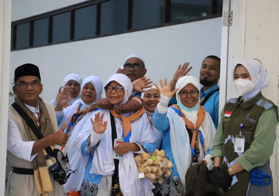 Kloter 7 Tiba di Ranah Minang, Satu Jemaah Bengkulu Lanjutkan Perawatan di RSUP M. Djamil
