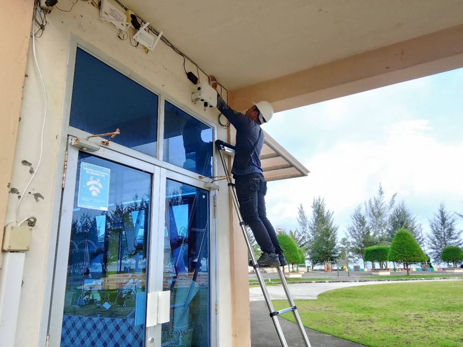 Kolaborasi PLN Icon Plus dan Diskominfo Kabupaten Natuna Hadirkan Wi-Fi Publik untuk Masyarakat