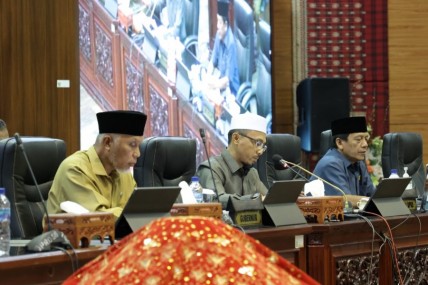 Komisi dan OPD Diminta Optimal Membahas PPA Sumbar Tahun 2022