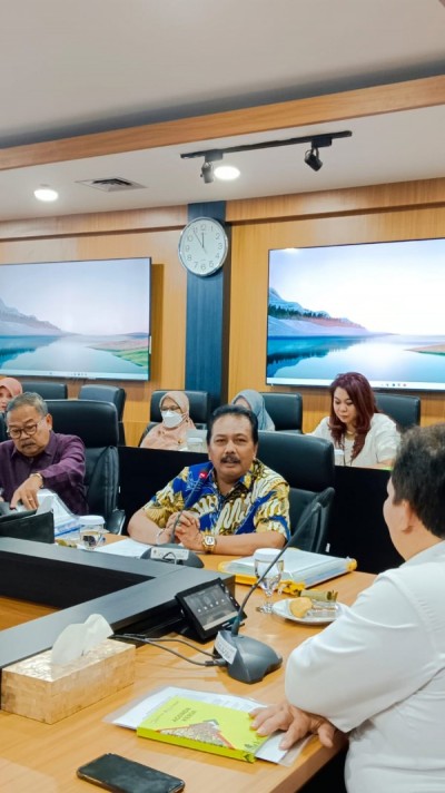 Konsultasi Ranperda Perhutanan Sosial, Provinsi Berwenang Atas Hutan Nagari