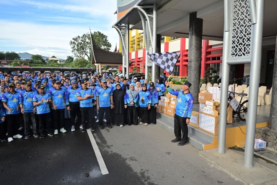KORPRI Setdaprov Sumbar Semarakkan Hari Lahir Pancasila dengan Kegiatan Jalan Pagi Bersama
