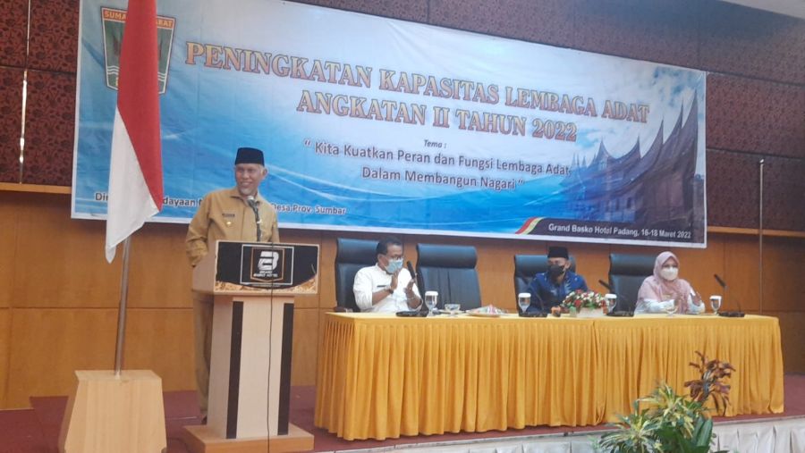 Kuatkan Peran dan Fungsi Lembaga Adat, Gubernur Mahyeldi Buka Peningkatan Kapasitas Lembaga Adat