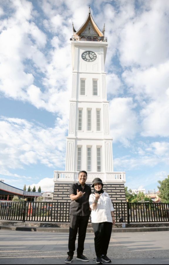 Kunjungan Kerja ke Sumbar, Titiek Soeharto Diberi Teka-teki soal Jam Gadang oleh Wagub Vasko