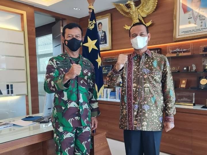 Genius Umar Terima Hibah Kapal Perang Untuk Museum di Pariaman