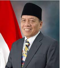Lepas Jemaah Haji Kloter Kedua, Suwirpen Suib Pesan Jaga Kondisi Fisik