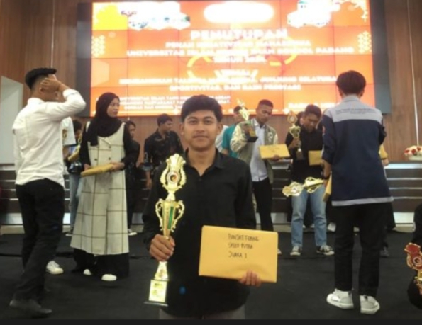 Mahasiswa FDIK, Irvan Radiansyah Raih Juara I Speed Panjat Tebing