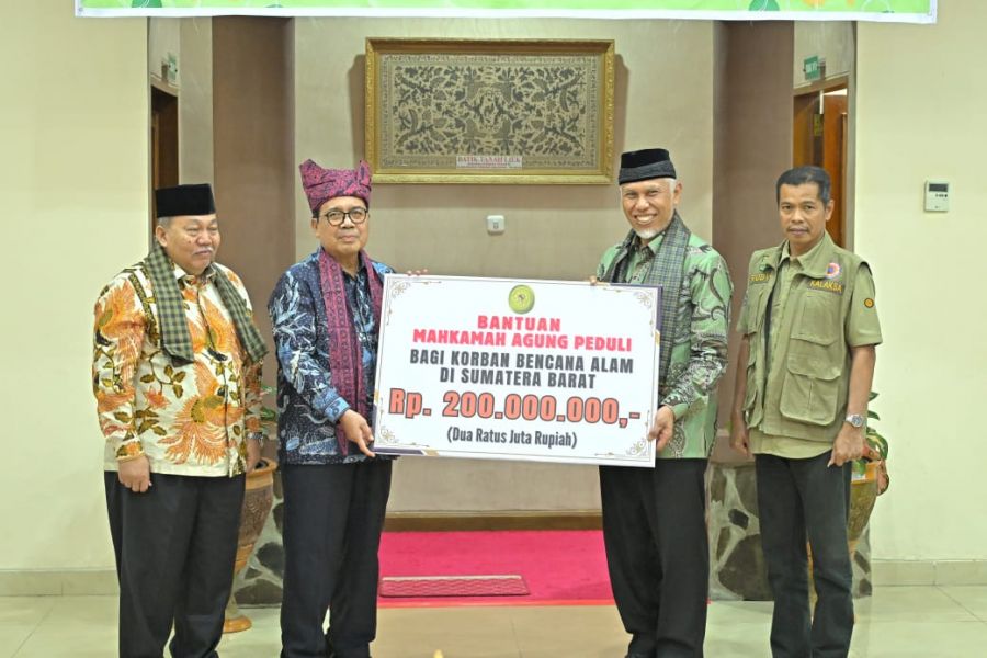 Mahkamah Agung Beri Bantuan Rp446,7 juta, Mahyeldi : Sumbar Makin Semangat untuk Pulih dari Bencana