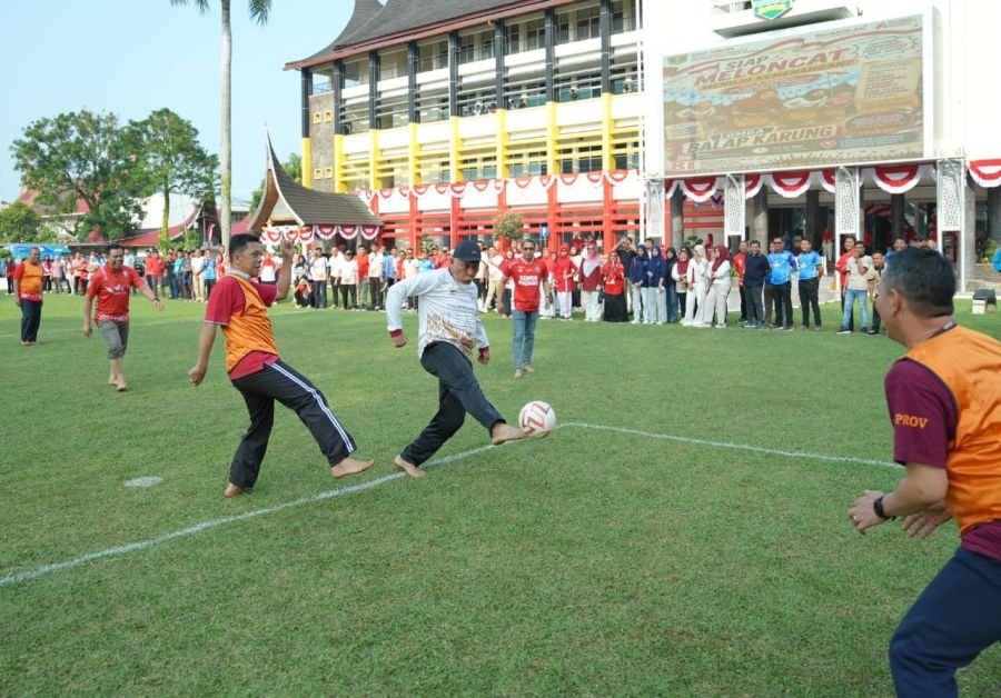 Mahyeldi Ajak ASN Jadikan HUT RI Momentum Perkuat Pelayanan dan Karakter Kepemimpinan