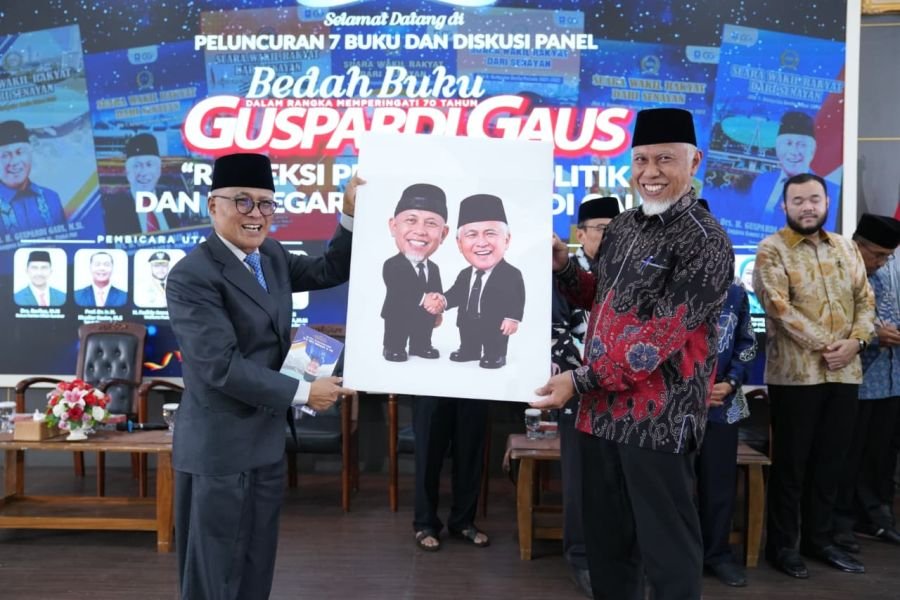 Mahyeldi Ajak Tokoh Sumbar Wariskan Gagasan Lewat Buku