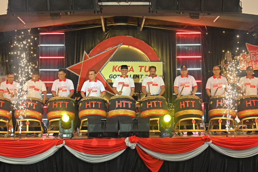 Mahyeldi Apresiasi Bazar Merah Putih 2024 HTT Padang yang Hadirkan Dampak Positif Ganda bagi Daerah