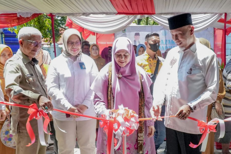 Mahyeldi Buka Bazar Ramadhan Sebagai Alternatif Memenuhi Kebutuhan Warga dengan Harga Terjangkau