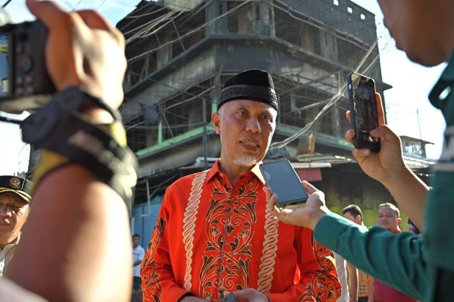 Mahyeldi Harap Masyarakat Belajar dari Musibah Kebakaran di Blok A Pasar Raya, Padang
