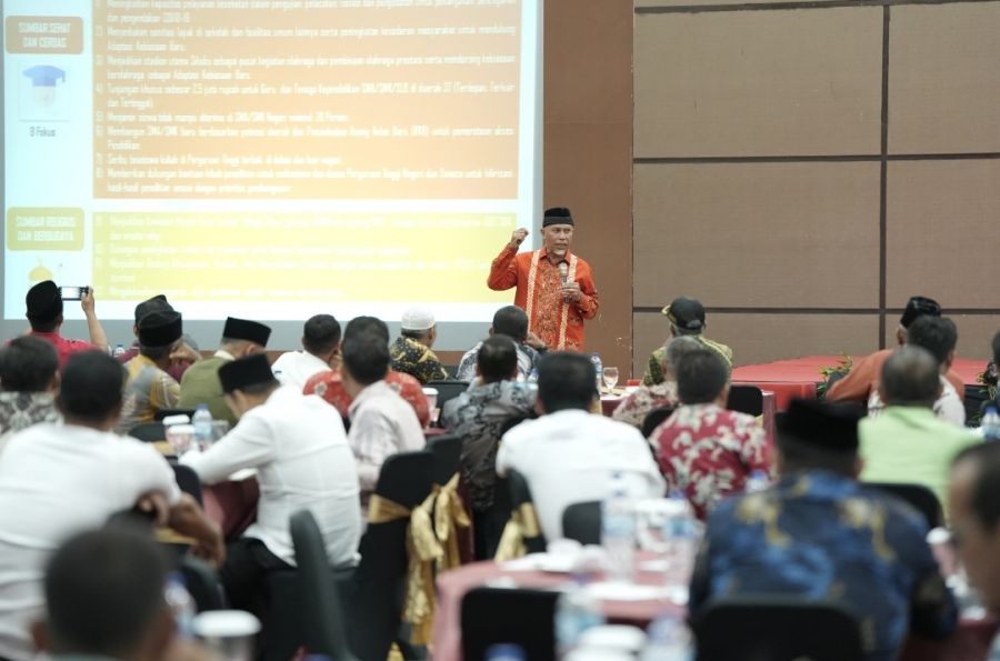 Mahyeldi Ingatkan Pentingnya Sinkronisasi Pembangunan Nagari agar Berdampak Maksimal bagi Masyarakat