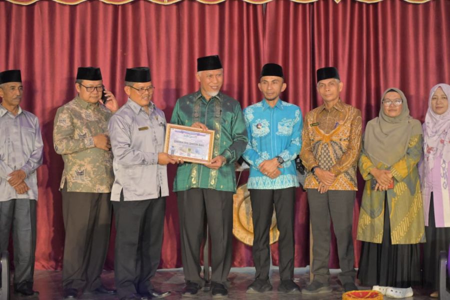 Mahyeldi Kagum, Batik Birru SMAN 1 Padang Panjang Himpun 4.200 Peserta dari Seluruh Indonesia