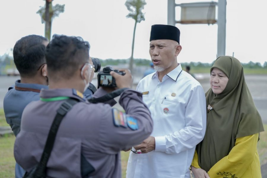 Mahyeldi Perintahkan Disnakertrans Sumbar Ambil Langkah Strategis Terkait Penyekapan TKI Asal Sumbar
